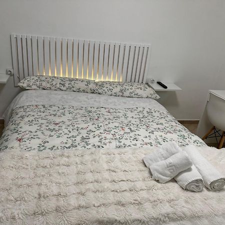 Alojamiento Bruckner Màlaga Exteriér fotografie