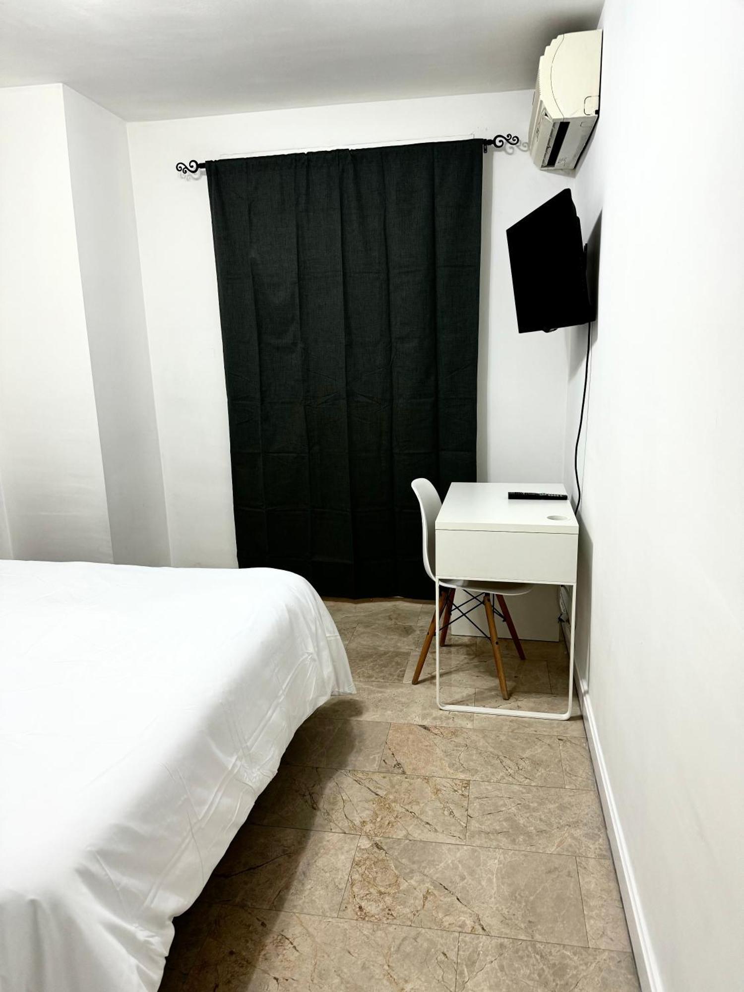 Alojamiento Bruckner Màlaga Exteriér fotografie